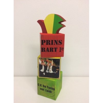 carnaval blokkentoren met steek